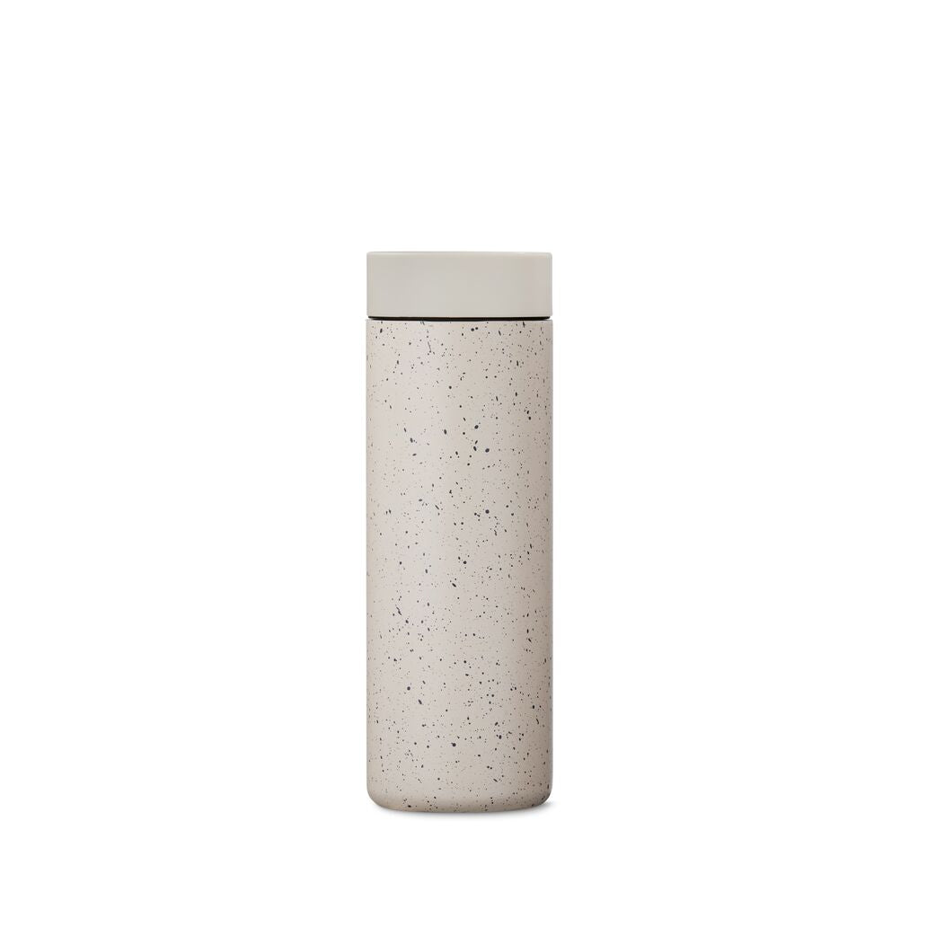 360-traveler-r4 WebPDP-16oz_360_Traveler_Desert_Tan_Speckle_Studio__TRV1SV16224_Back.jpg
