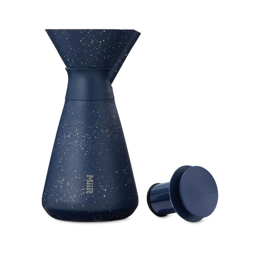 new-standard-carafe-q7 WebPDP-33oz_New_Standard_Carafe_Tidal_Blue_Speckle_Studio__CAR1SVOS225_Front_Lid_Staged.jpg