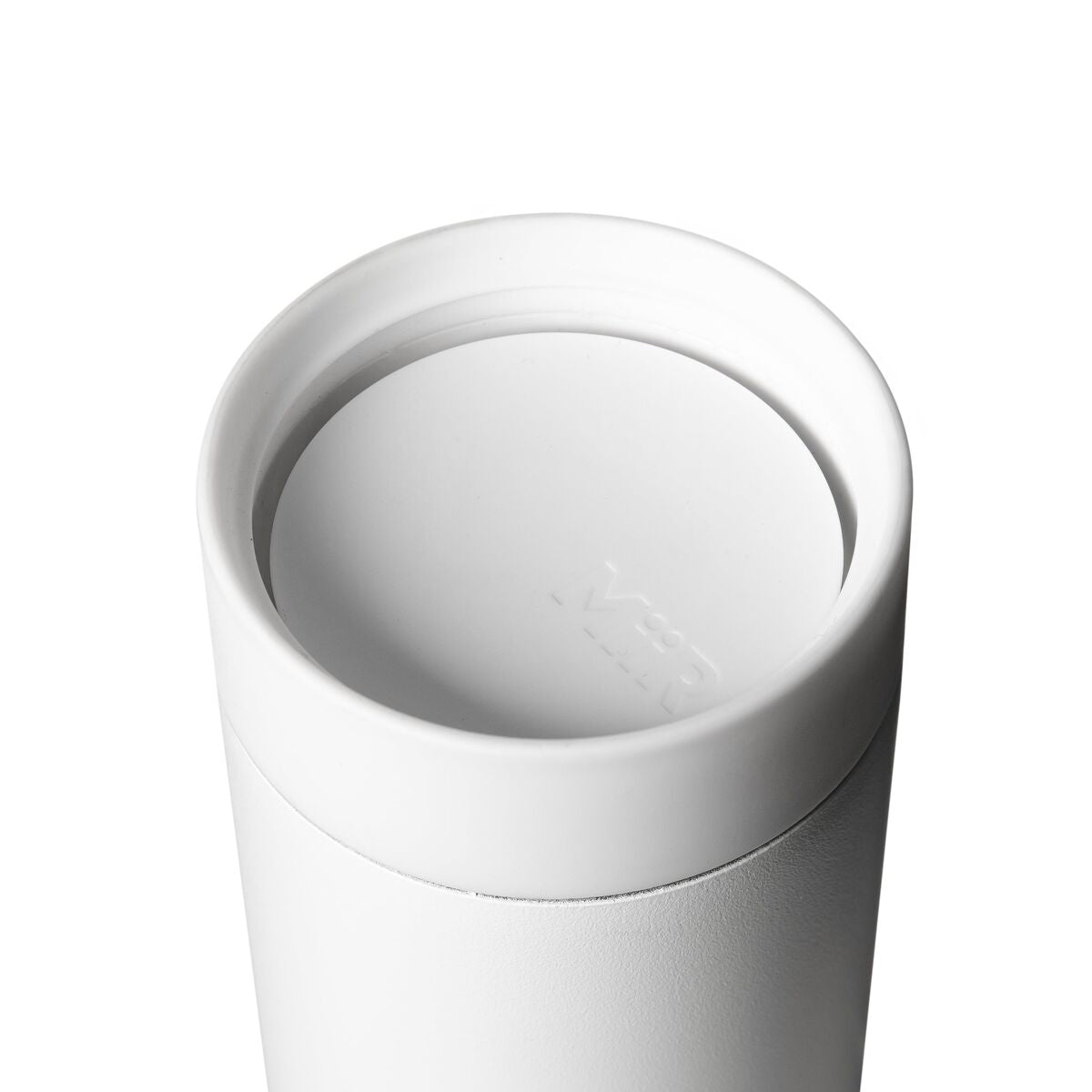 360-lid-h9 WebPDP-360_Lid_White__3602PNWM001_X2Studio_Closeup_Open.jpg