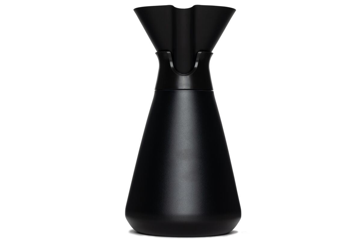 new-standard-carafe-q7 WebPDP-Carafe_Black_Studio_0722_270__CAR1SVOS002.jpg