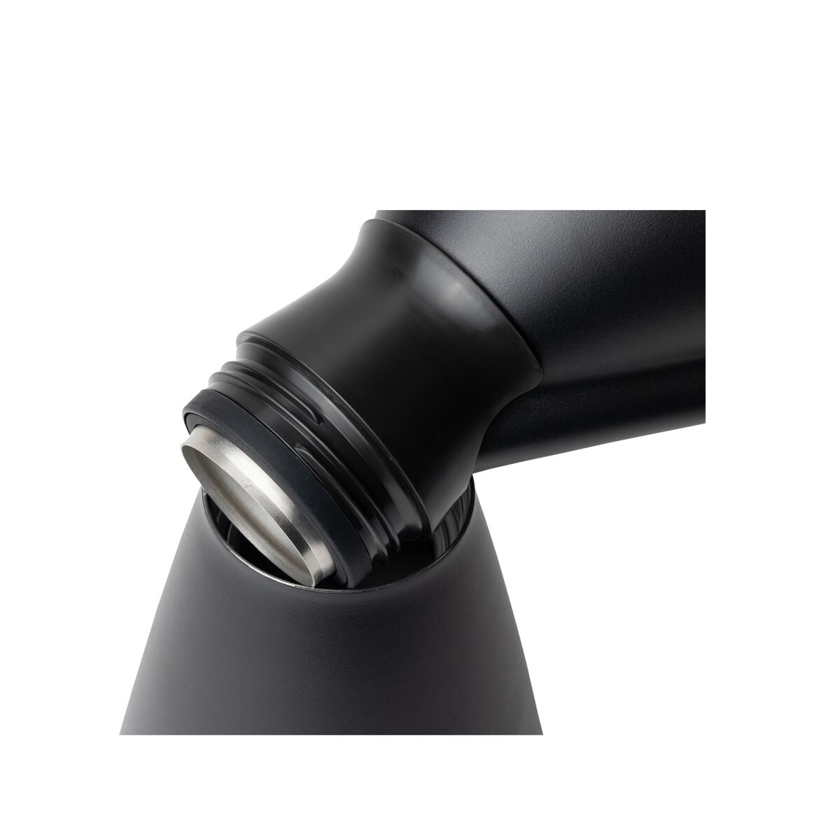 new-standard-carafe-q7 WebPDP-Carafe_Black_Studio_0722_45_Deg_Top_Staged__CAR1SVOS002.jpg
