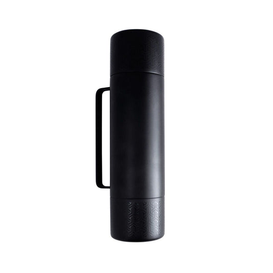 miir-x-carryology-tomo-c9 WebPDP-MiiR_x_Carryology_Tomo_Studio_Full_Side_TOM1SV33402_12.10.25.jpg
