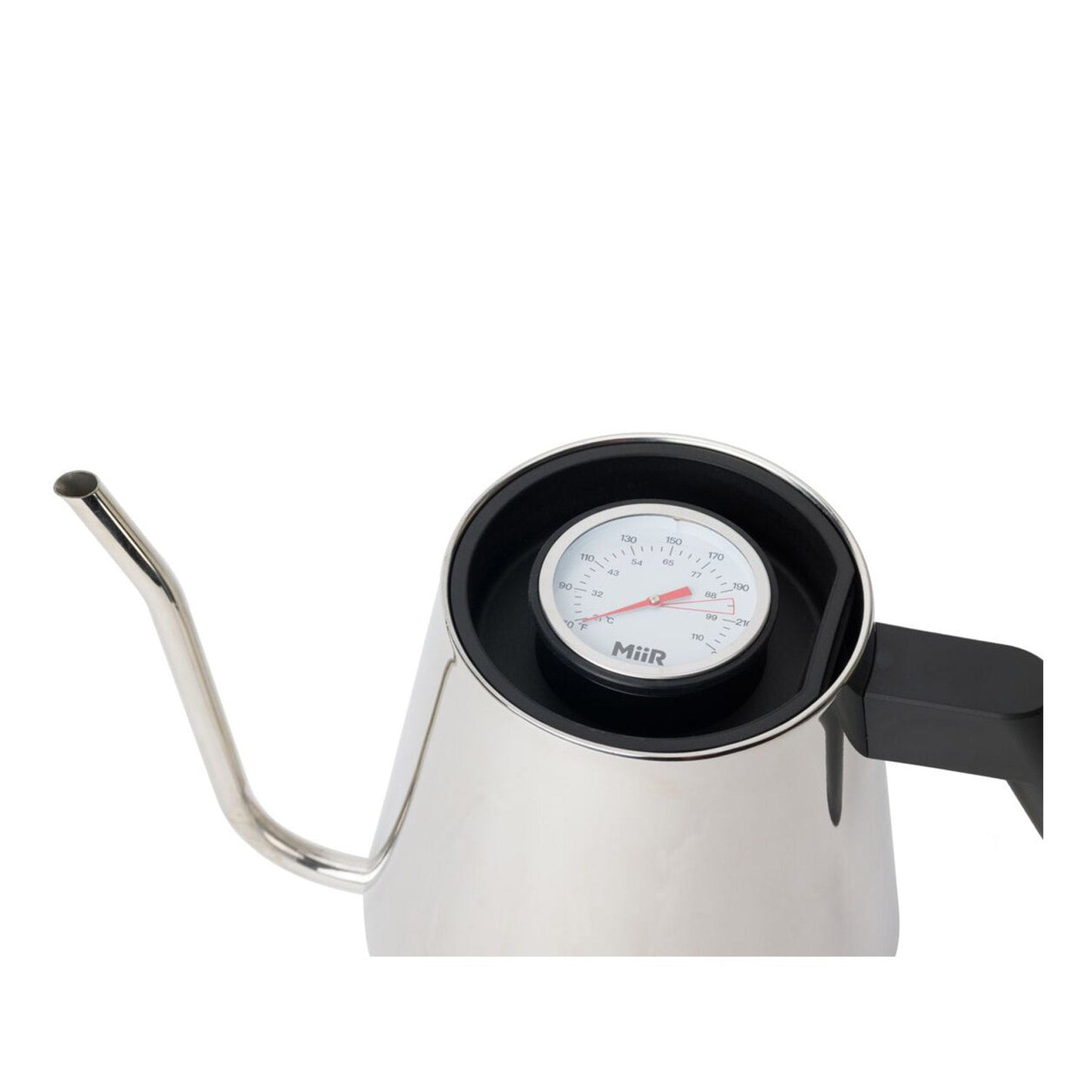 new-standard-pour-over-kettle-w5 WebPDP-Pour_Over_Kettle_Black_Studio_0222_45_Deg_Lid__POK1SNOS005.jpg