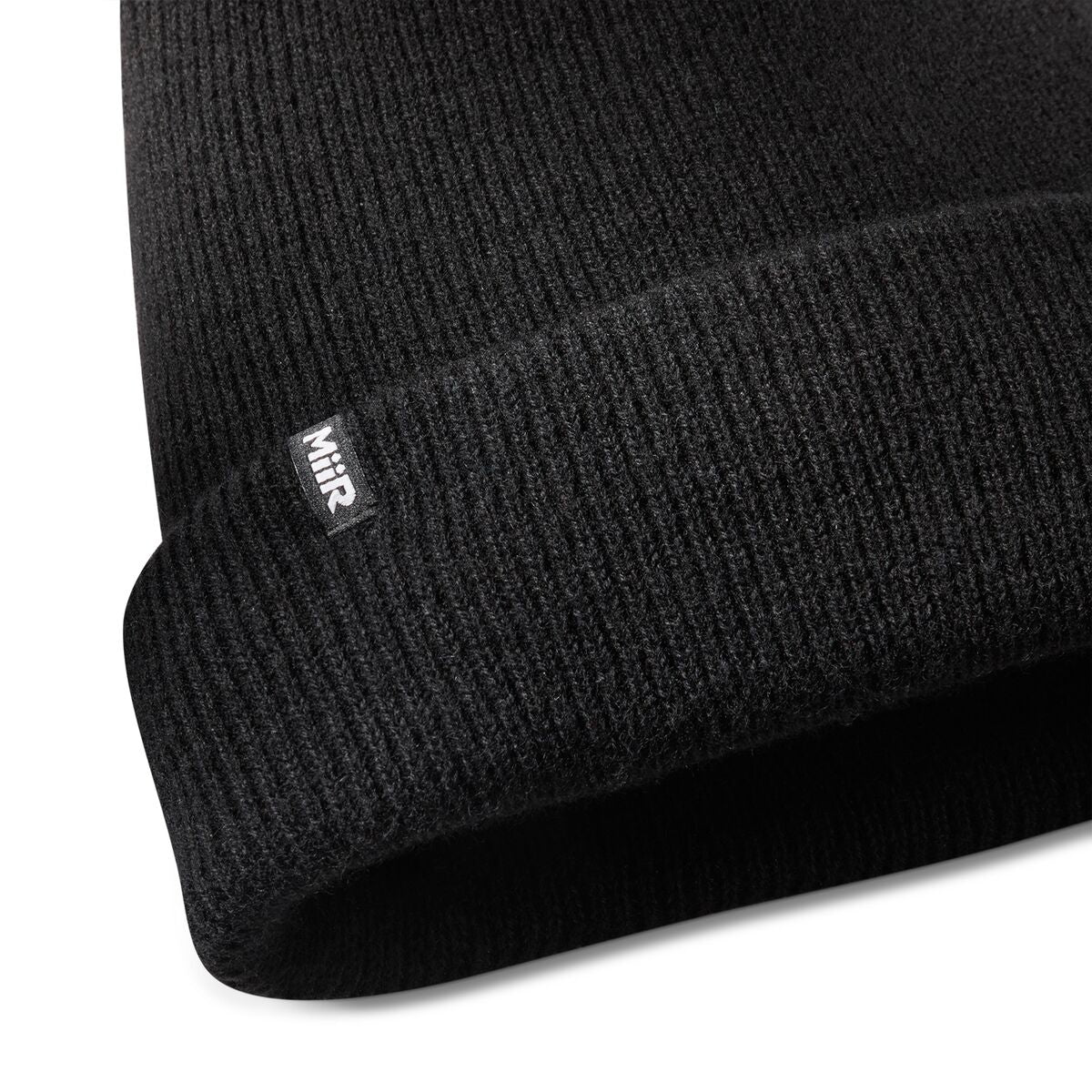 recycled-cashmere-beanie-n9 WebPDP-Recycled_Cashmere_Luxe_Beanie_Studio_Detail__BNE004002OS.jpg