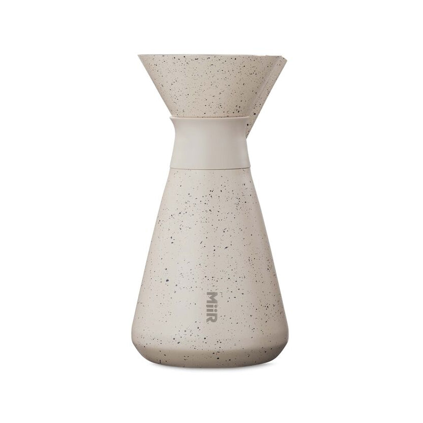 new-standard-carafe-q7 Web_PDP-33oz_New_Standard_Carafe_Desert_Tan_Speckle_Studio_CAR1SVOS224__Front.jpg