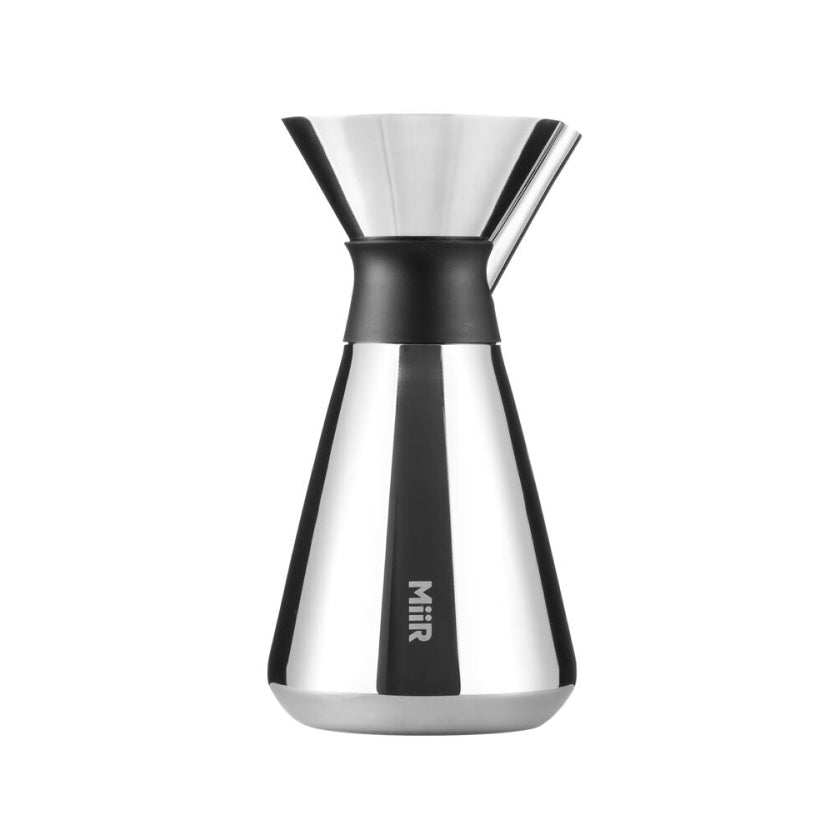 new-standard-carafe-q7 Web_PDP-Polished_Stainless_Carafe_33oz_SS_Studio_X2_07182024_Front_CAR1SVOS005_1_2.jpg